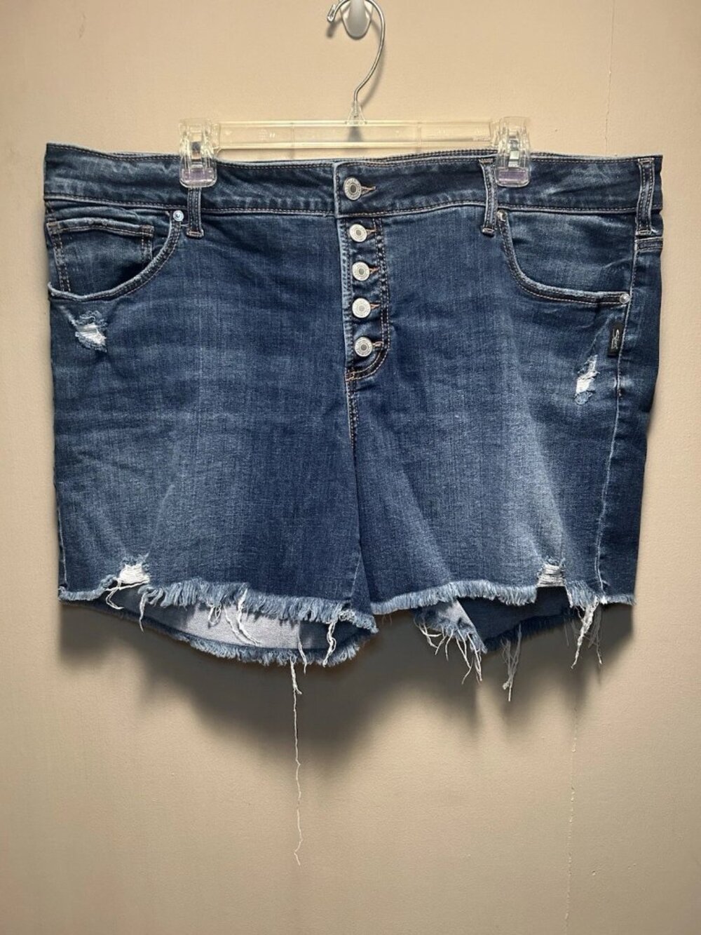 Silver Jeans Co By Maurice’s Boyfriend 5 Button Fly Jean Shorts Size 20W